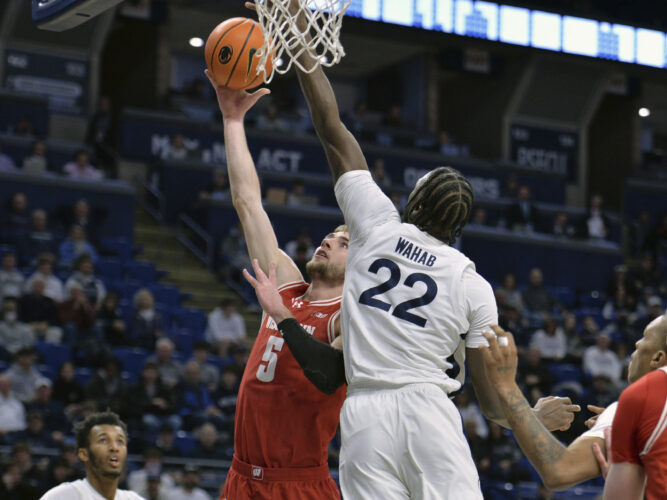 Clary leads Lions to upset win at home